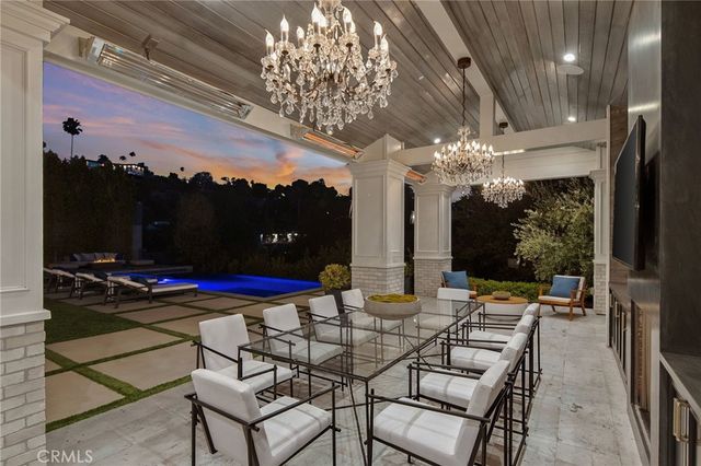 16630 Oldham Place, Encino, CA 91436