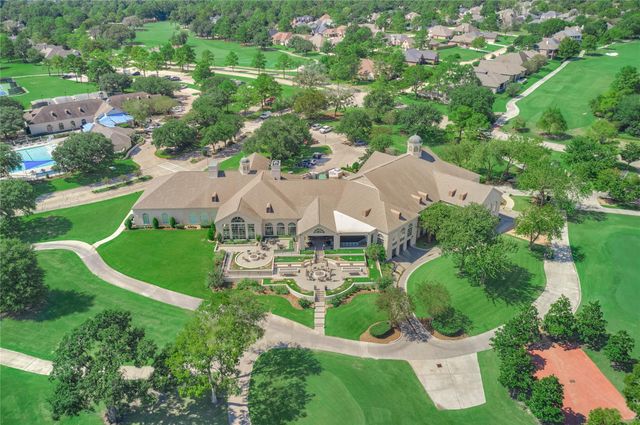 11 Brookwood Court, Montgomery, TX 77356