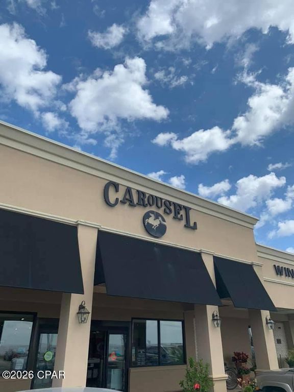 Image 12 of property listing at 330 Laureno Place, Panama City Beach, FL 32413