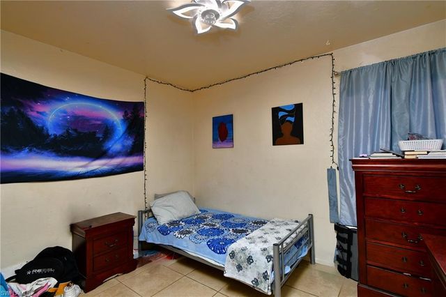 4753 Orange Grove BLVD 3, North Fort Myers, FL 33903