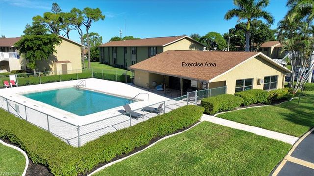 4753 Orange Grove BLVD 3, North Fort Myers, FL 33903