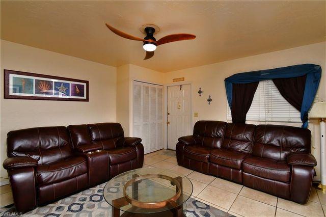 4753 Orange Grove BLVD 3, North Fort Myers, FL 33903