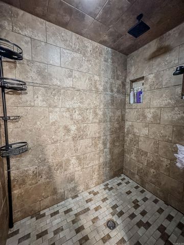 65 Wallace Bridge Road, Perryville, AR 72126