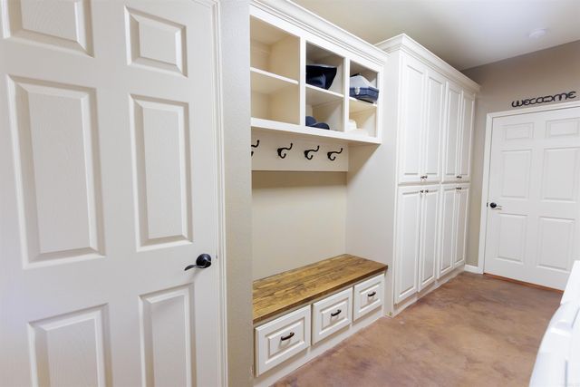 65 Wallace Bridge Road, Perryville, AR 72126