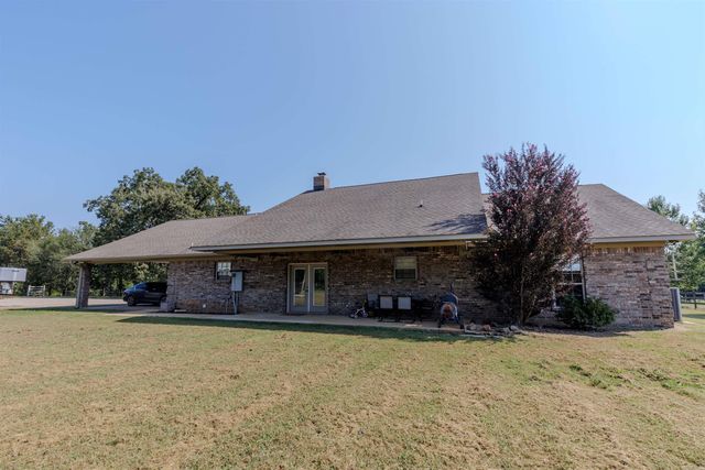 65 Wallace Bridge Road, Perryville, AR 72126