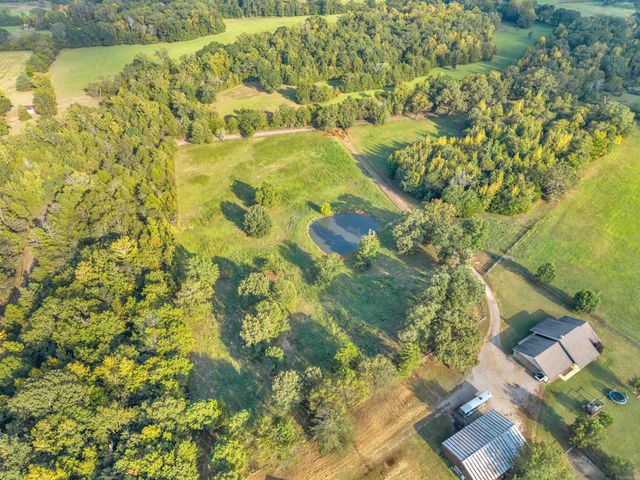 65 Wallace Bridge Road, Perryville, AR 72126