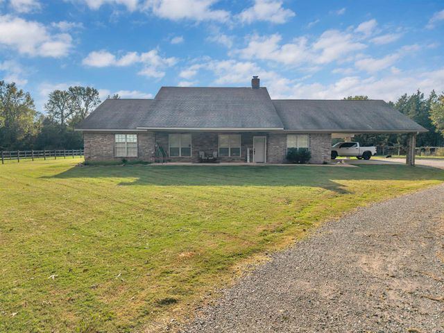 65 Wallace Bridge Road, Perryville, AR 72126