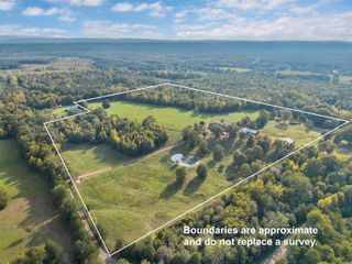 65 Wallace Bridge Road, Perryville, AR 72126