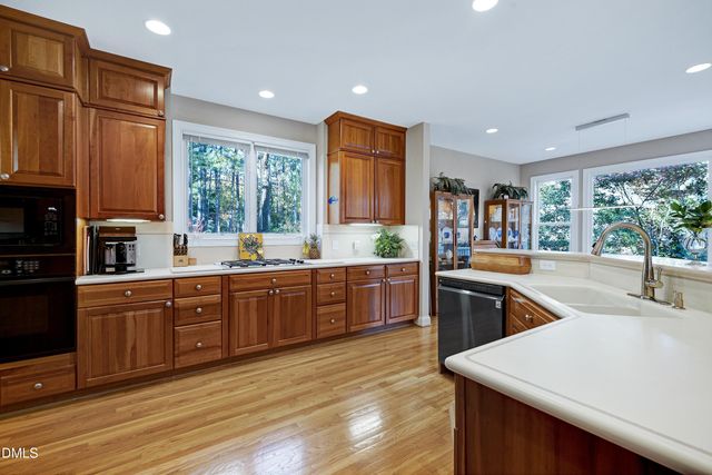 81008 Alexander, Chapel Hill, NC 27517