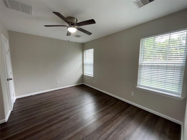 3340 Simmons Street, Houston, TX 77004