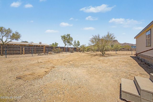 10460 W Mars Road, Tucson, AZ 85743