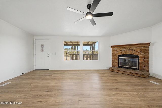 10460 W Mars Road, Tucson, AZ 85743