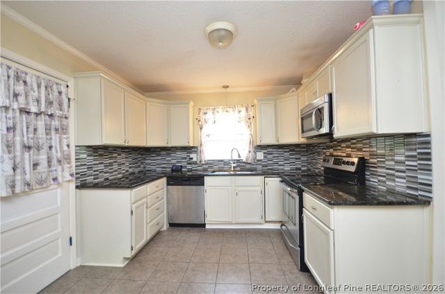 6432 Milford Road, Fayetteville, NC 28303