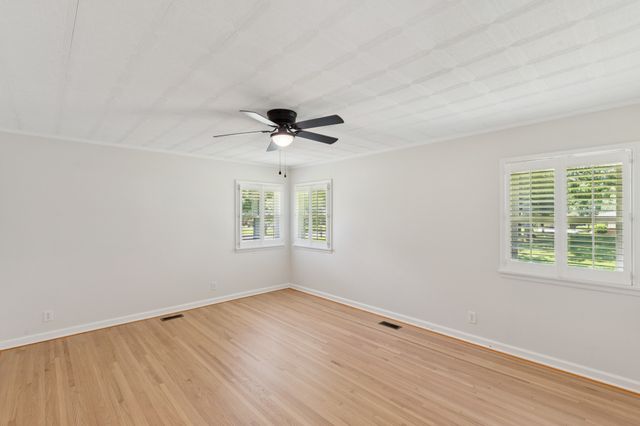 240 Joyce Ave, Lewisburg, TN 37091