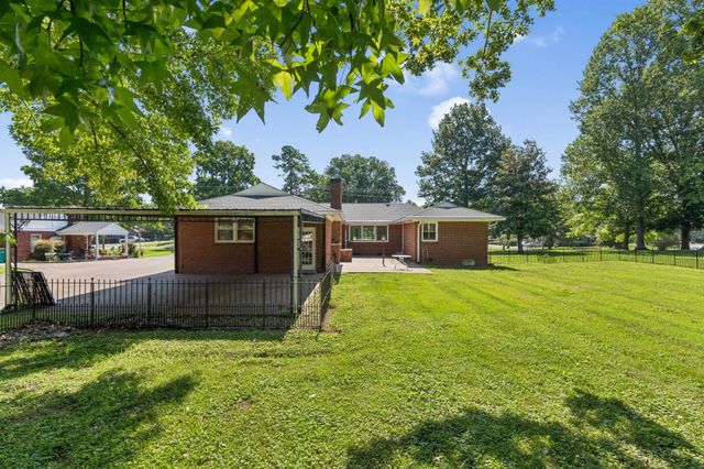 240 Joyce Ave, Lewisburg, TN 37091