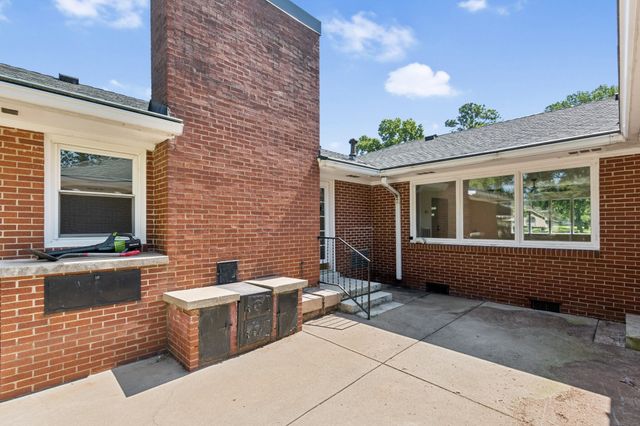 240 Joyce Ave, Lewisburg, TN 37091