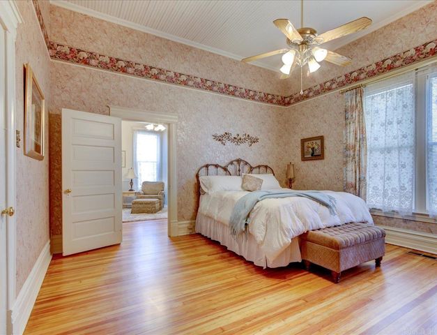 1822 Seventh Street, Hot Springs, AR 71913