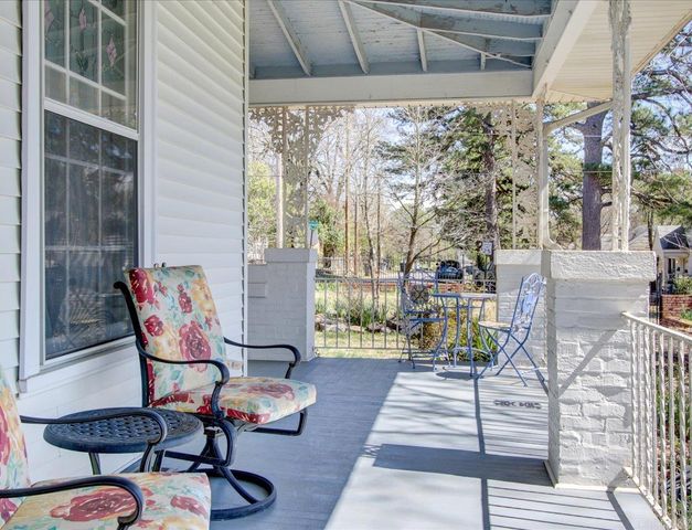1822 Seventh Street, Hot Springs, AR 71913