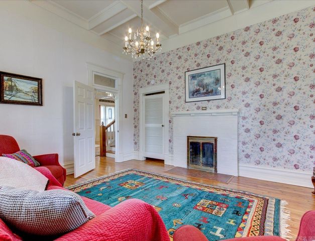 1822 Seventh Street, Hot Springs, AR 71913