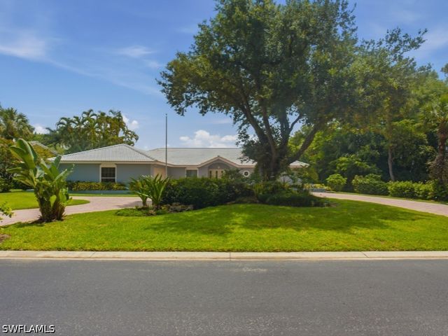 740 Bald Eagle DR 40, Naples, FL 34105