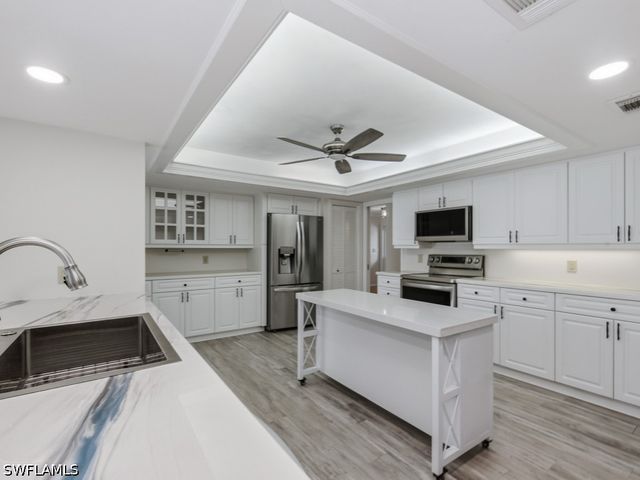 740 Bald Eagle DR 40, Naples, FL 34105