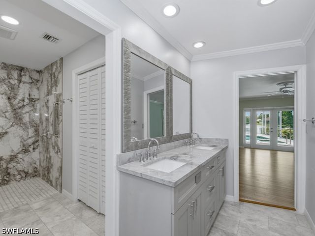 740 Bald Eagle DR 40, Naples, FL 34105