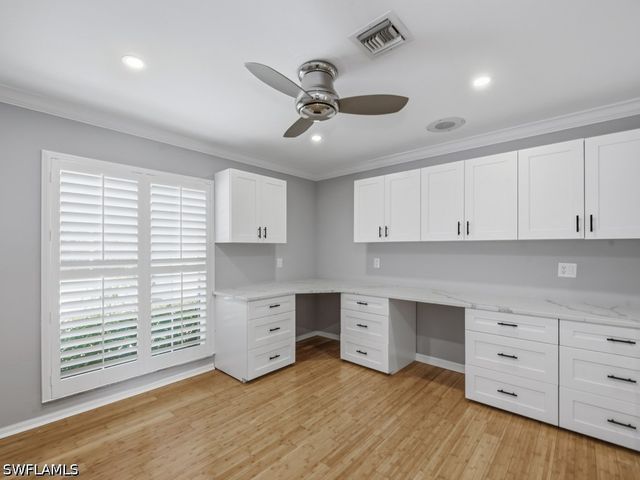 740 Bald Eagle DR 40, Naples, FL 34105