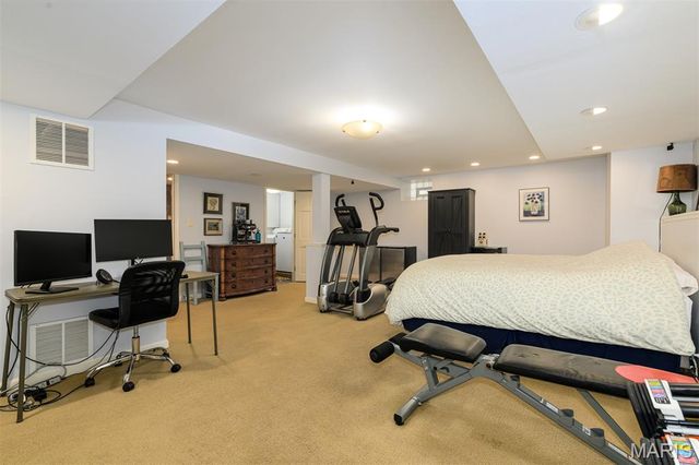 7840 Cornell Avenue, St Louis, MO 63130