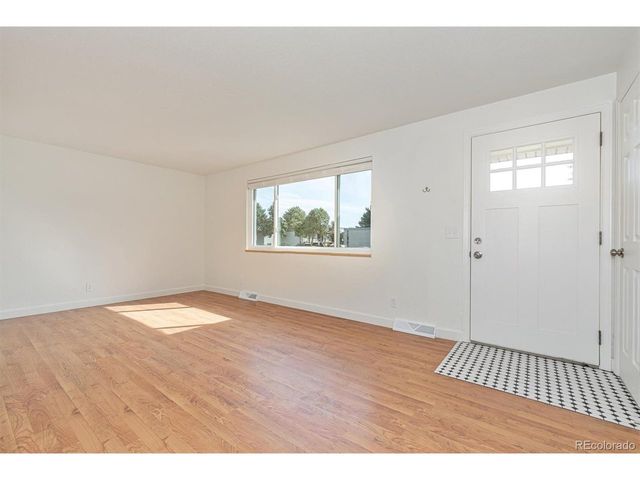 1331 Xanadu St, Aurora, CO 80011