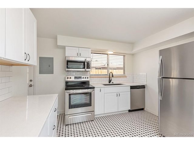 1331 Xanadu St, Aurora, CO 80011