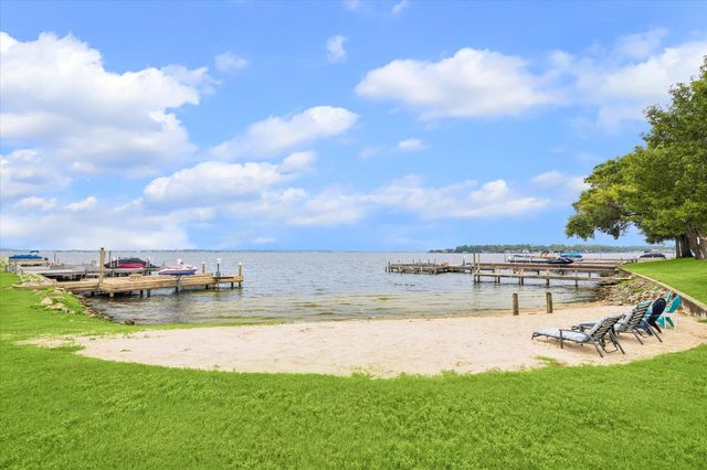 14527 Clipper Circle Drive, Willis, TX 77318