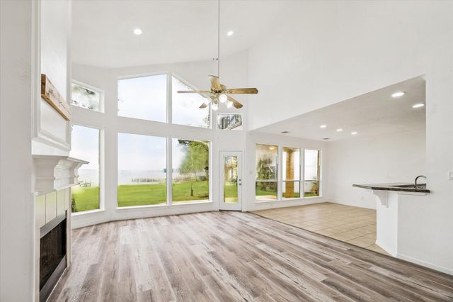 14527 Clipper Circle Drive, Willis, TX 77318