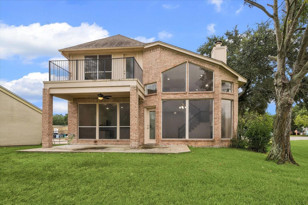14527 Clipper Circle Drive, Willis, TX 77318