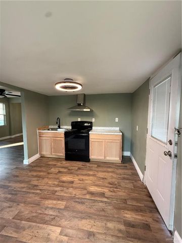 1009 S Dakota Street, Harlingen, TX 78552