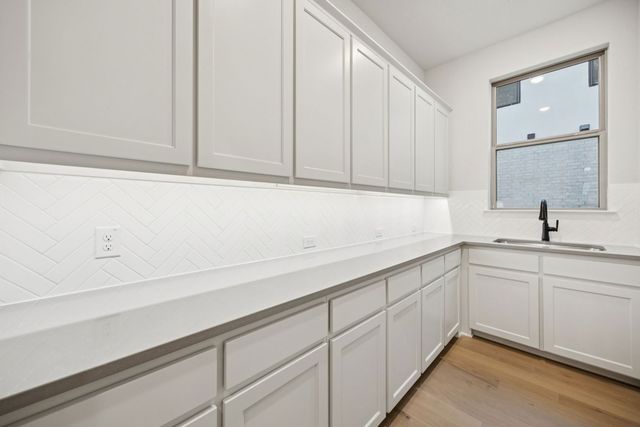 9357 Winter Bloom Street, Frisco, TX 75035