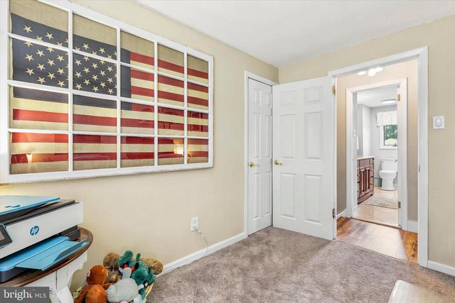 1204 LYNDA LN, Warminster, PA 18974