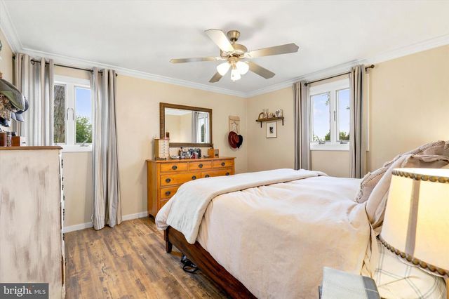 1204 LYNDA LN, Warminster, PA 18974