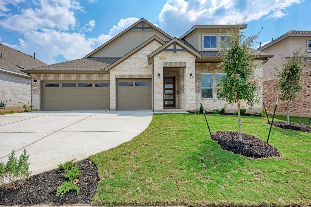 1820 Crooked Creek ST, Leander, TX 78641