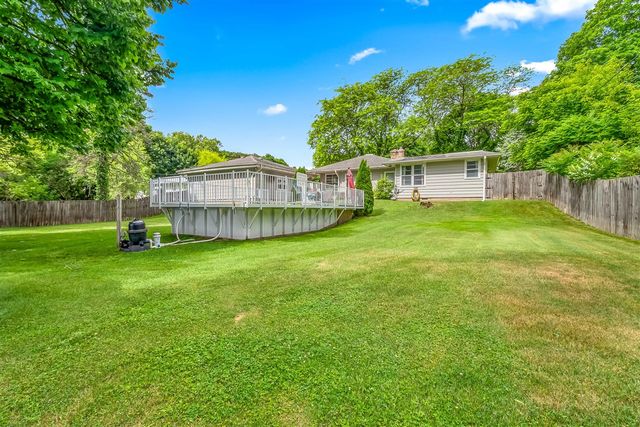 61 Charles Street, Hillsdale, MI 49242