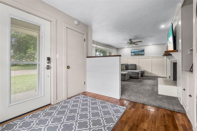61 Charles Street, Hillsdale, MI 49242