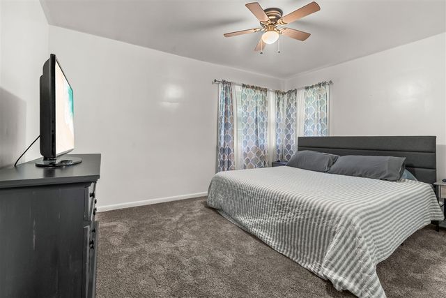 61 Charles Street, Hillsdale, MI 49242