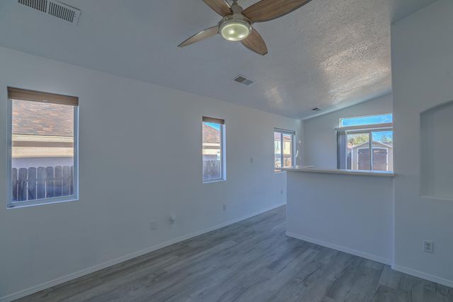 6016 Celestial Avenue NW, Albuquerque, NM 87114