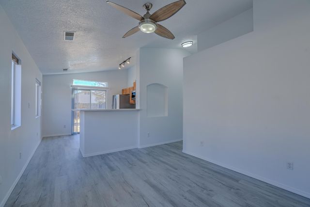 6016 Celestial Avenue NW, Albuquerque, NM 87114