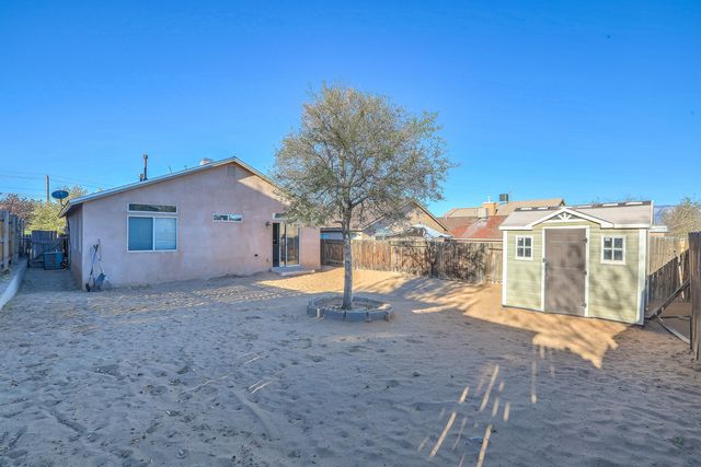 6016 Celestial Avenue NW, Albuquerque, NM 87114