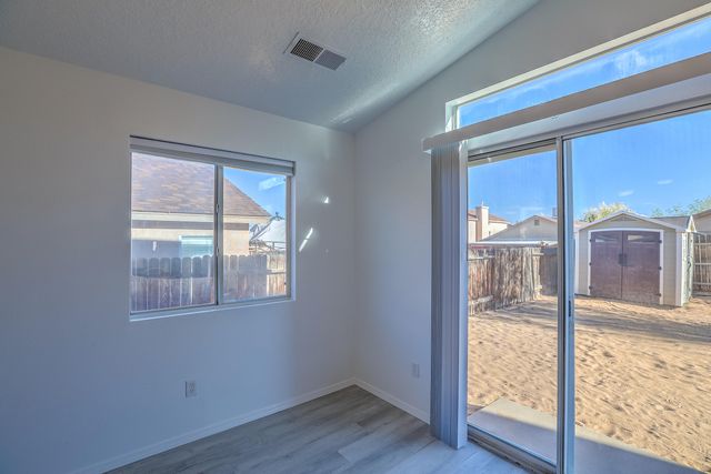 6016 Celestial Avenue NW, Albuquerque, NM 87114