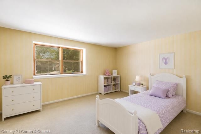 31259 Applewood Lane, Farmington, MI 48331
