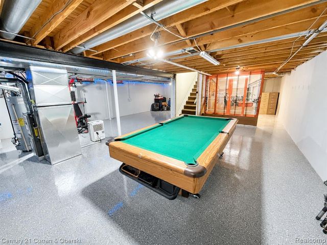 31259 Applewood Lane, Farmington, MI 48331