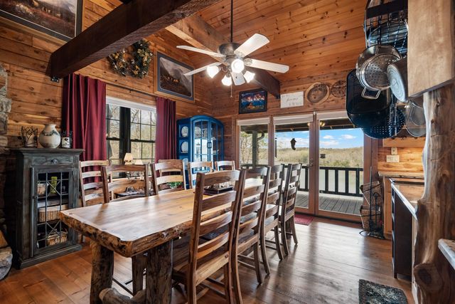 2308 Senate Loop, Horseshoe Bend, AR 72512