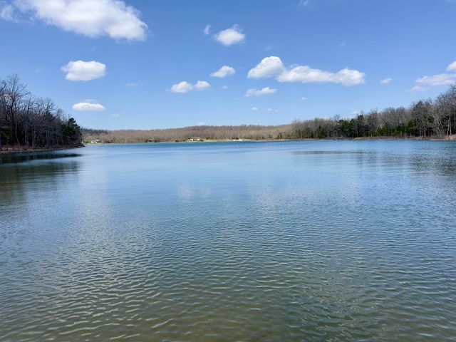 2308 Senate Loop, Horseshoe Bend, AR 72512