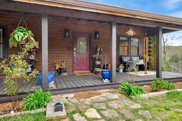 2308 Senate Loop, Horseshoe Bend, AR 72512